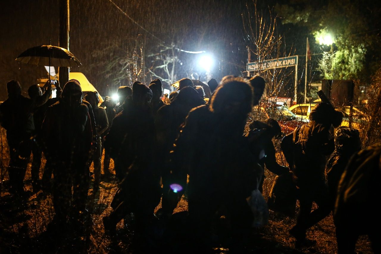 Avrupa'ya geçmek için Edirne'ye akın ettiler! 17