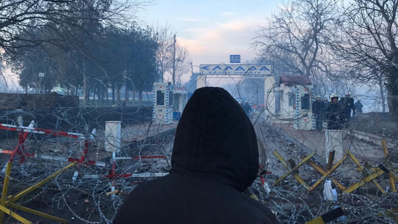 Binlercesi sınırı geçti, binlercesi ise bekliyor 6