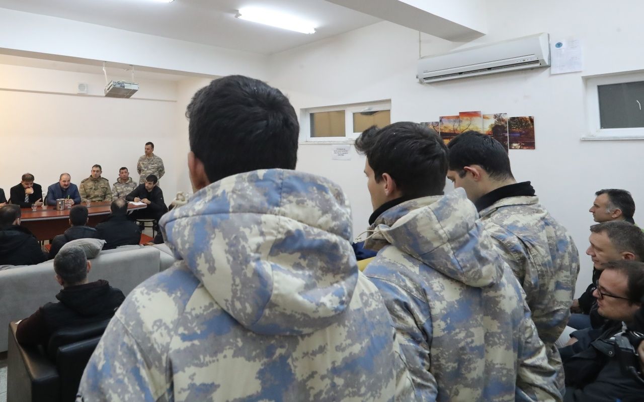 Bakan Varank sıcak bölgede 3