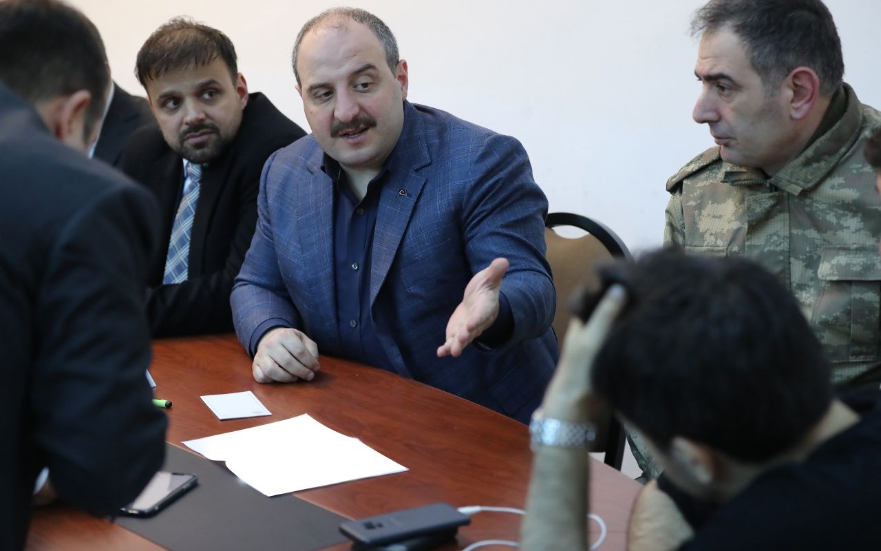 Bakan Varank sıcak bölgede 16