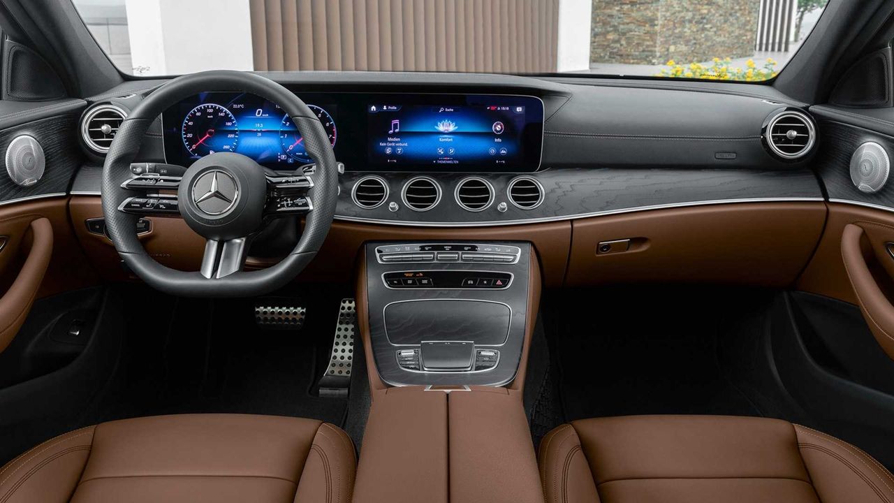 Mercedes yeni E-Serisi'ni tanıttı... 12