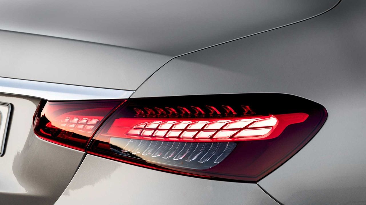 Mercedes yeni E-Serisi'ni tanıttı... 15