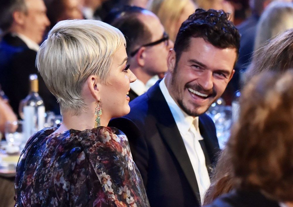 Katy Perry'den karnı burnunda klip 4