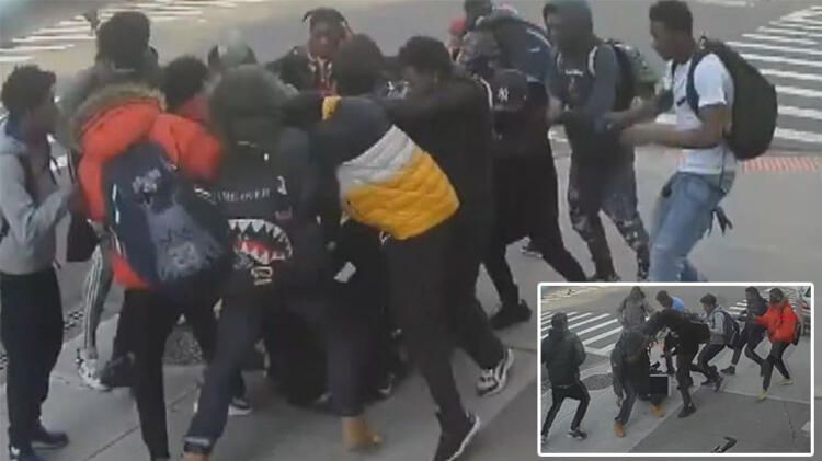 15 yaşındaki kızı 20 kişi tekme tokat dövdü! 1