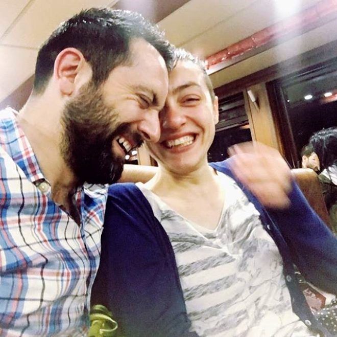 Eşi de çok ünlü bir oyuncu çıktı 19