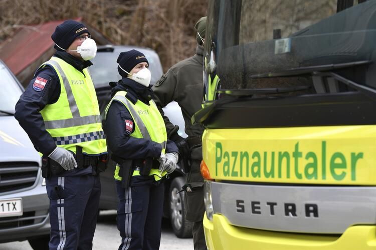İtalyan doktor dünyayı uyardı: Bu ciddi, hazır olun! 45