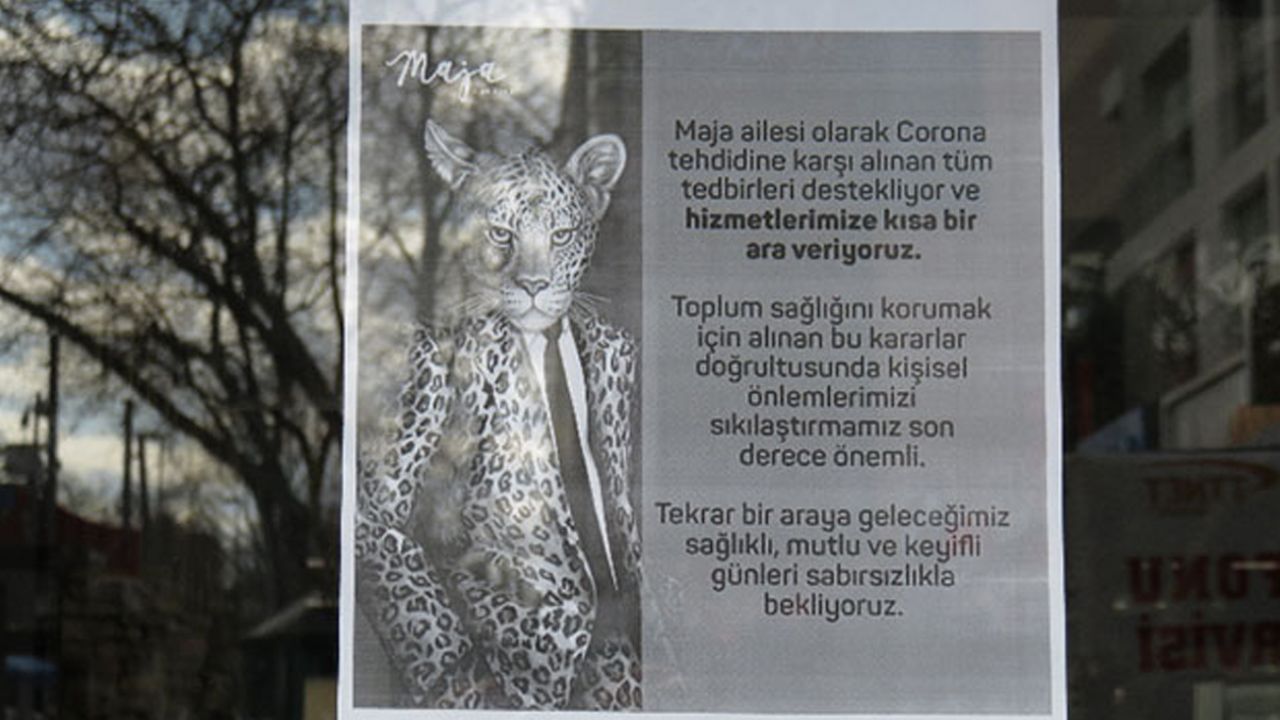 Son dakika... İstanbul'da vatandaşlar evlere kapandı, meydanlar boş kaldı, kafeler kapandı... 11