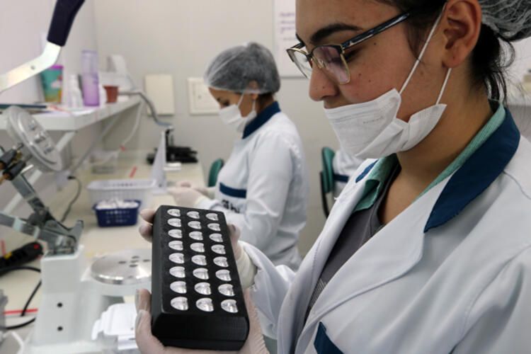 Bunu da yaptılar! Bedava olan koronavirüs testi için 1250 TL aldılar! 3