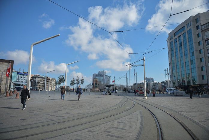 Taksim sessizliğe büründü! 2