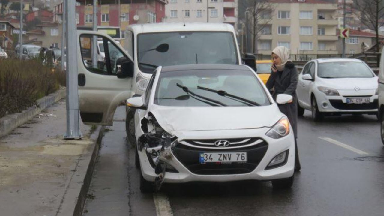 Son dakika... Doktor takla atıp ters dönen araçtan yaralı kurtuldu 10
