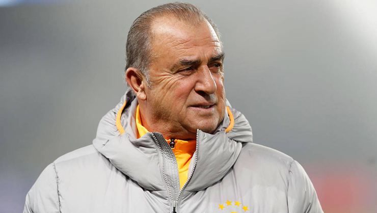 Ünlülerden Fatih Terim'e duygusal mesajlar 1