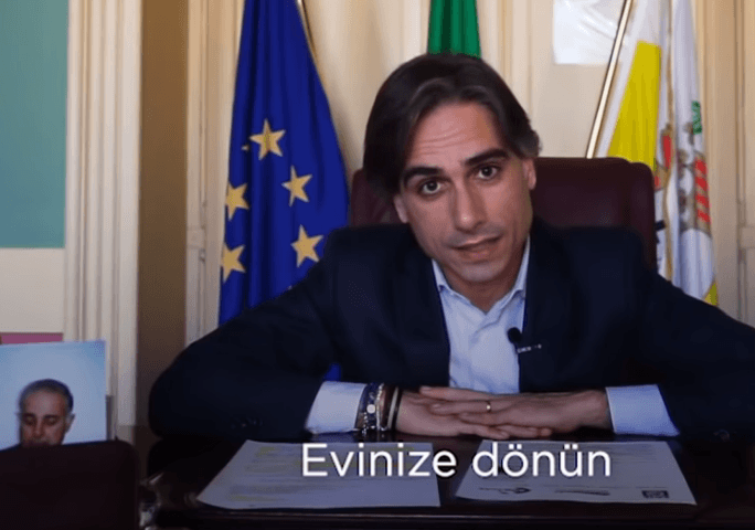 İtalyan başkanlar çıldırdı: Orayı ateşe veririm! 9