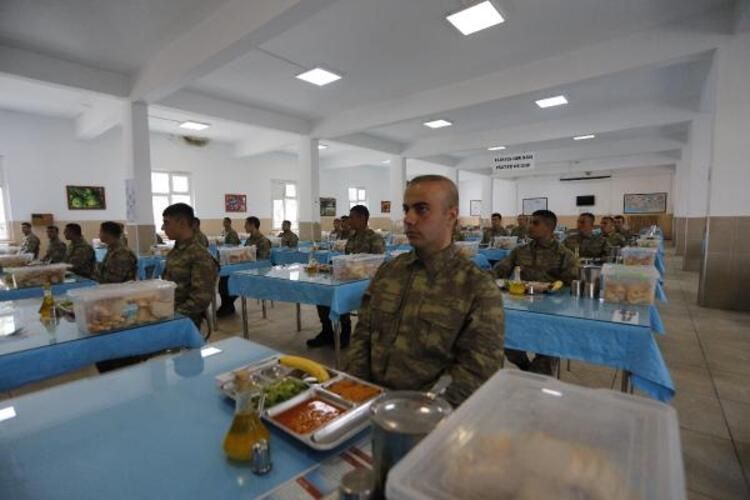 Acemi erlerin sevkinde üst düzey koronavirüs önlemi 12