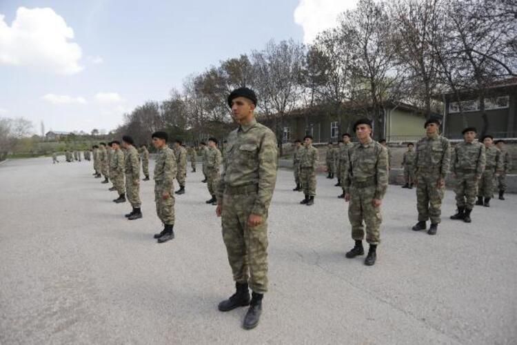 Acemi erlerin sevkinde üst düzey koronavirüs önlemi 14
