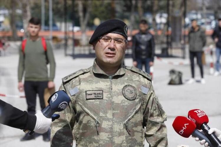 Acemi erlerin sevkinde üst düzey koronavirüs önlemi 16