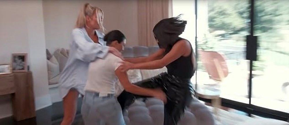 Kardashianlar tekme tokat birbirine girdi 1