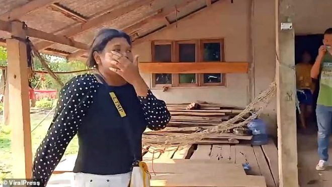 14 yaşındaki anne bebeğini astı! Olayı peluş ayıyla anlattılar... 7