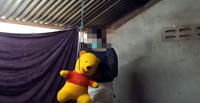 14 yaşındaki anne bebeğini astı! Olayı peluş ayıyla anlattılar... 1