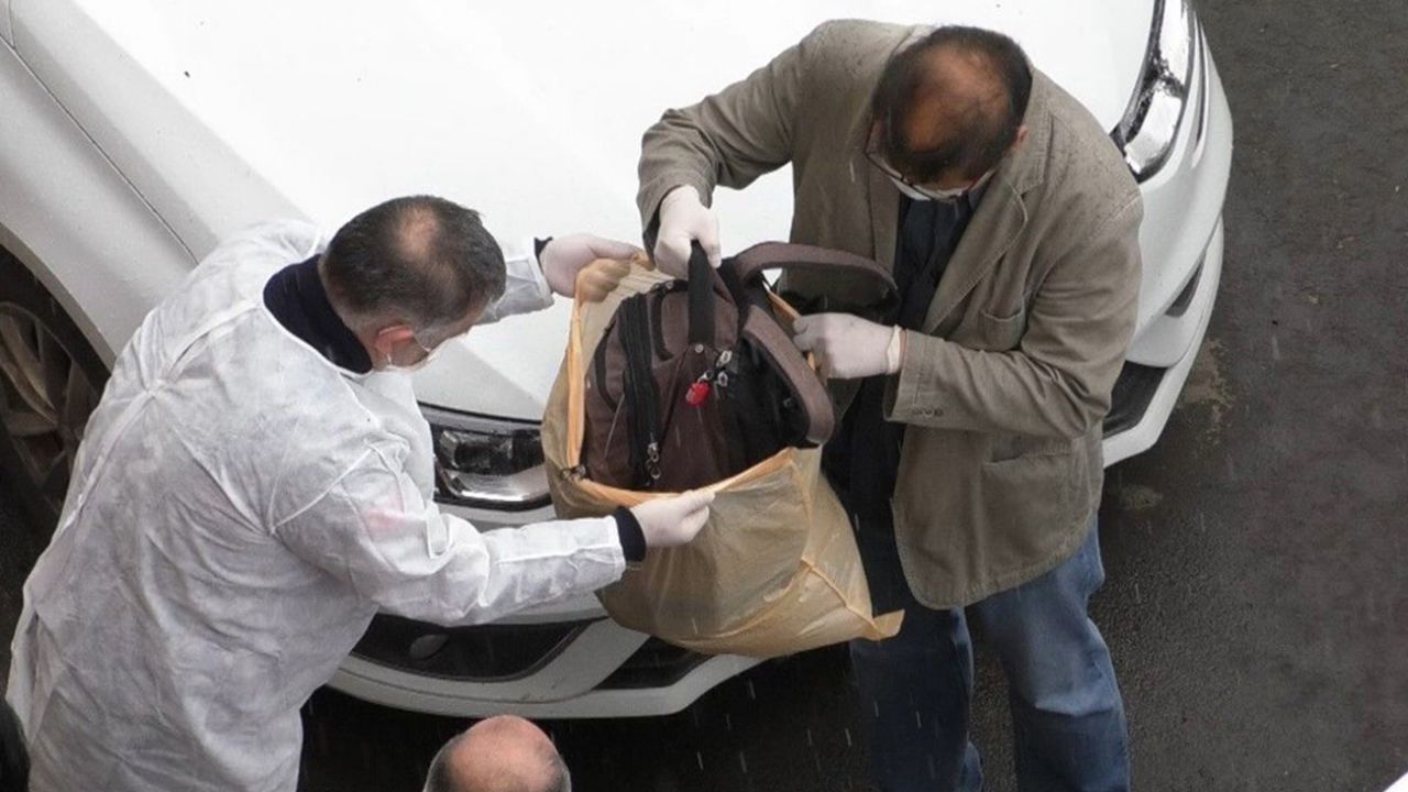 Son dakika... Kars'ta Çinli paniği! Etrafını sarıp ambulansa aldılar (Koronavirüs, Corona, Kovid-19) 3