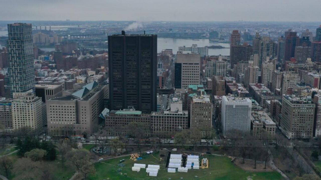 Son dakika... ABD'de sağlık sistemi çöktü! Hastaneler yetersiz kaldı 4