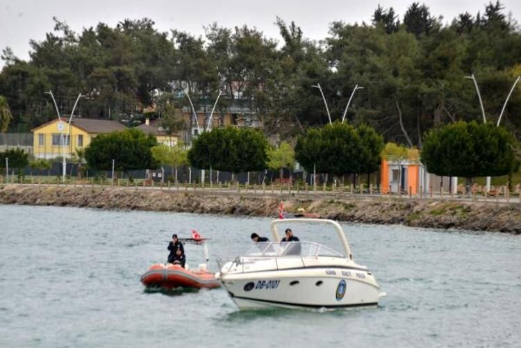 Polis ekipleri havada, karada suda nöbette! Evde kal Türkiye... 4