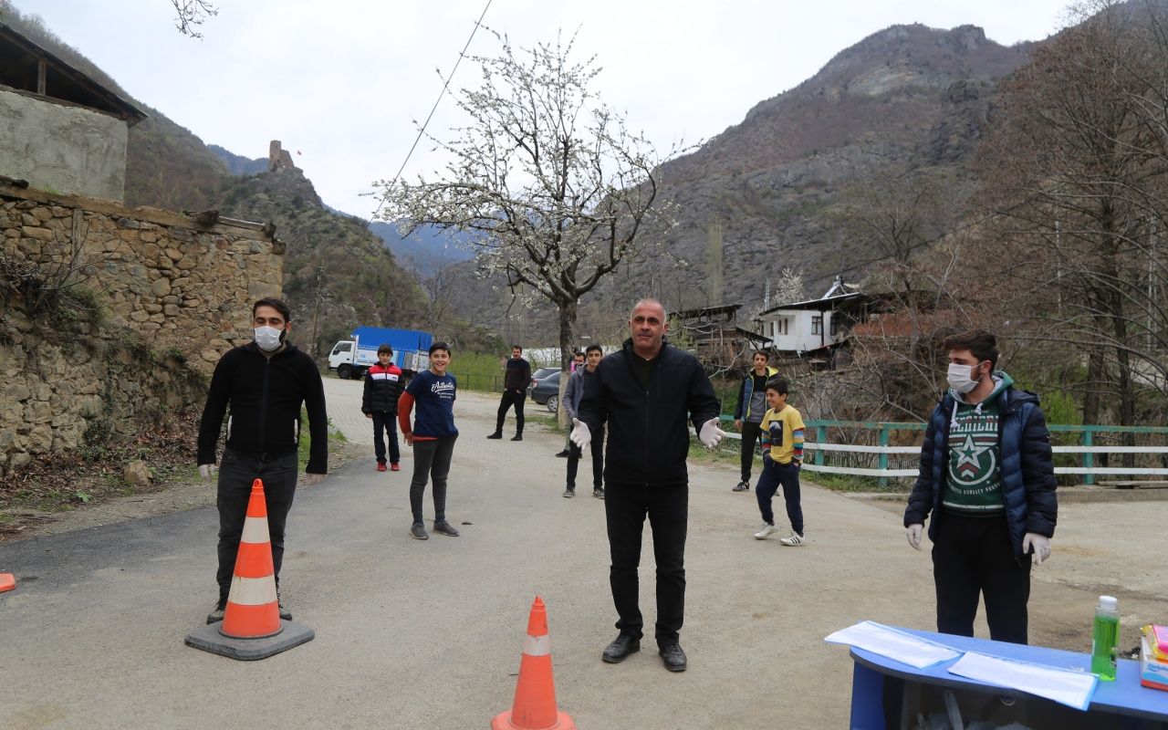 Artvin'deki bu köy kendi karantinasını oluşturdu 4
