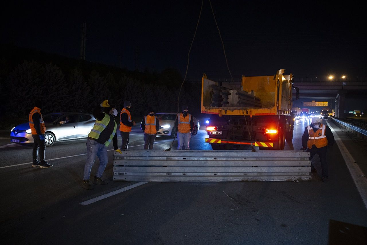 İstanbul'a araç giriş çıkışı durduruldu! 6