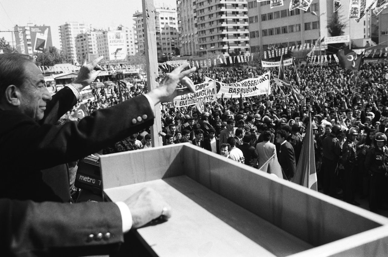 Fotoğraflarla Ülkücü hareketin lideri Alparslan Türkeş'in hayatı... 4