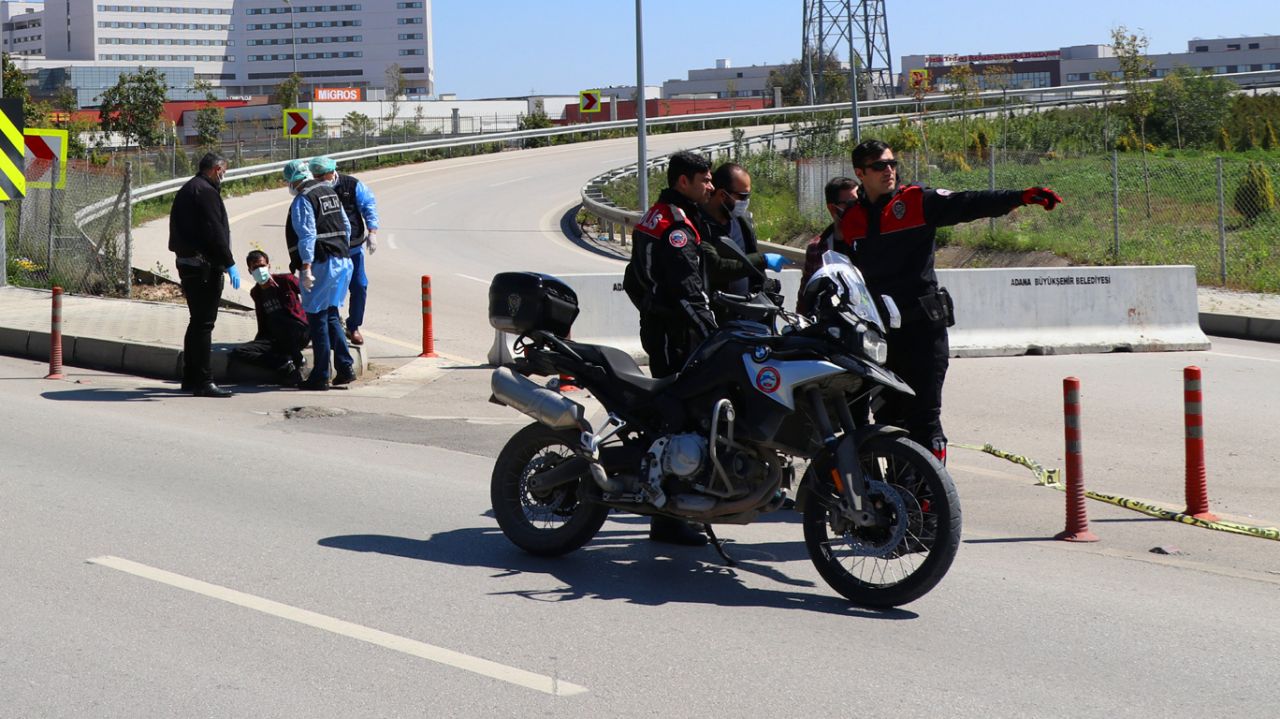 Koronavirüs olan adam hastaneden kaçıp polise cehennemi yaşattı 4