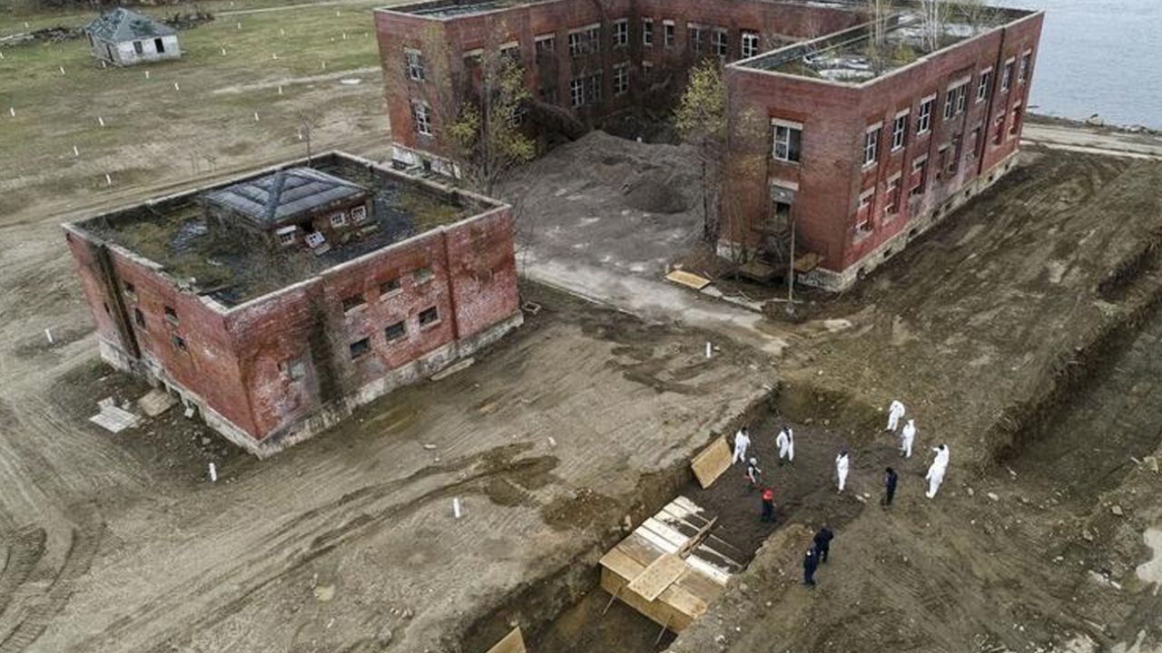 Son dakika... ABD’de bilanço ağırlaşıyor: Cesetler hastane personellerinin odasına konuldu 8