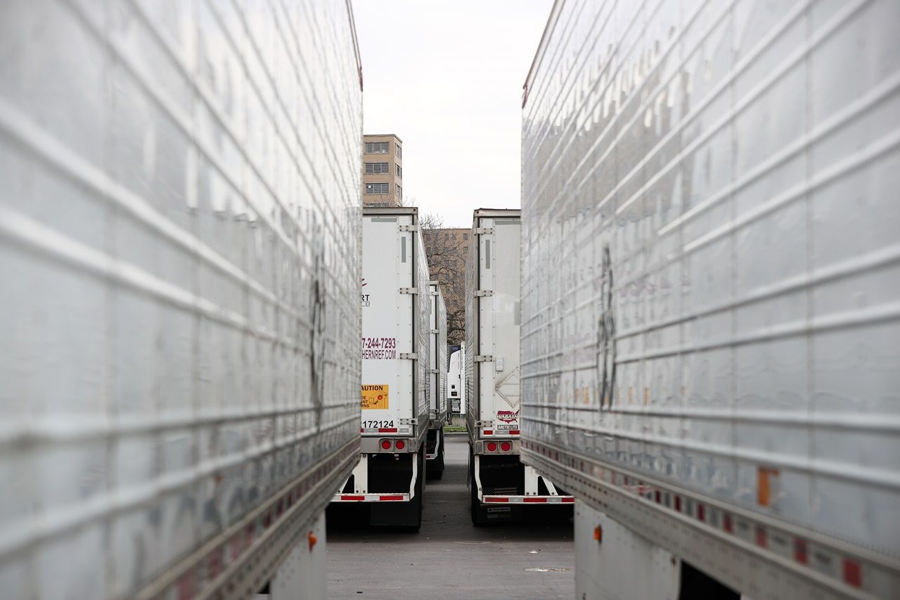 New York'ta mobil morglar hazırlanıyor... 19