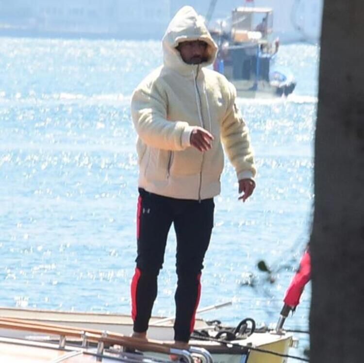 Nusret Gökçe kural tanımadı, teknesiyle Boğaz turuna çıktı 4