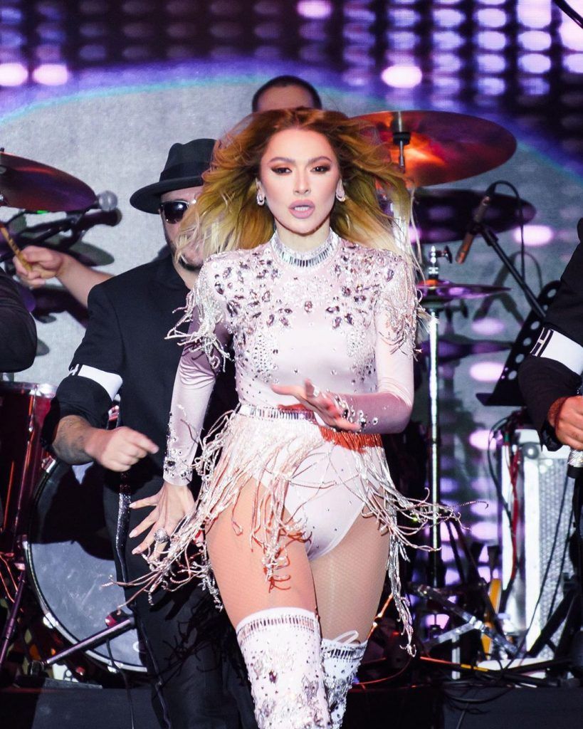 Hadise'ye büyük şok! Tanımadılar... 7