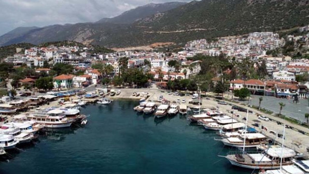 Son dakika... Koronavirüse rastlanmayan Kaş'ın sırrı: İki kural! 6