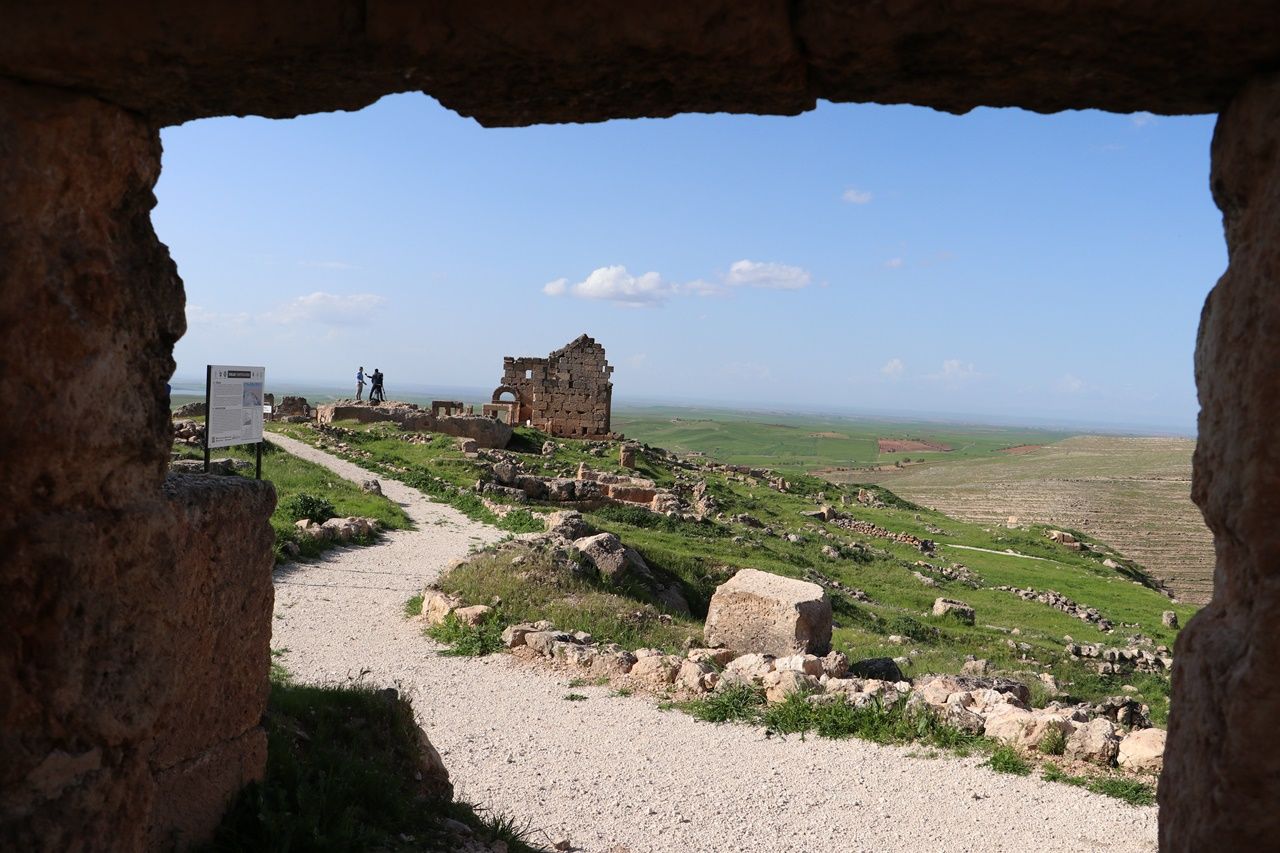3 bin yıllık miras: Zerzevan Kalesi... 12