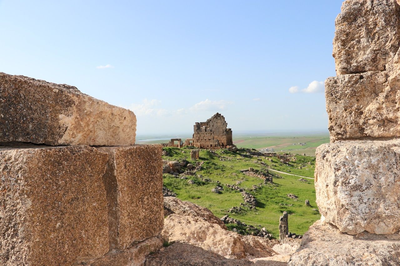 3 bin yıllık miras: Zerzevan Kalesi... 14