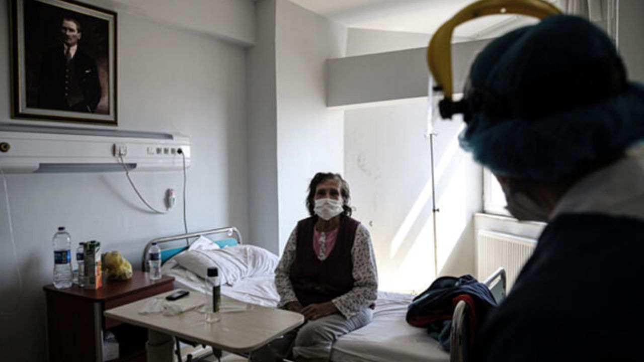 Son dakika... Koronavirüse karşı Türk doktorlar geliştirdi! Yarı yarıya düştü! 3