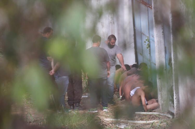 Cezaevinde korona ayaklanması! Korkunç görüntüler 11