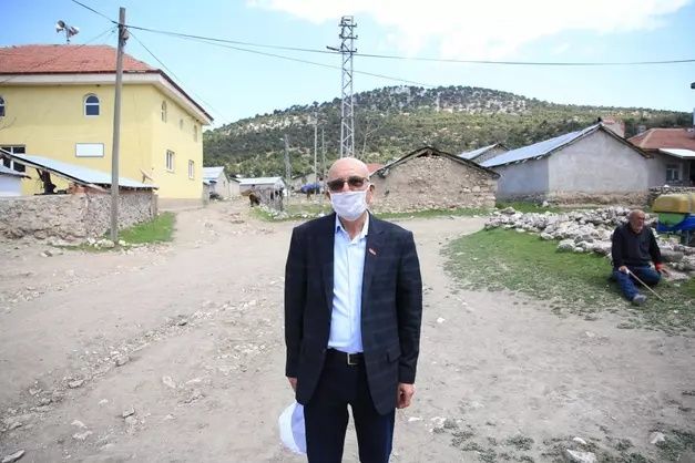 Gölün ortasında izole yaşam! Korona buraya uğramadı 10