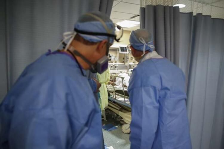 Dünya bu kelimeleri konuşuyor: Sessiz hipoksi! ABD'li doktor anlattı... 25