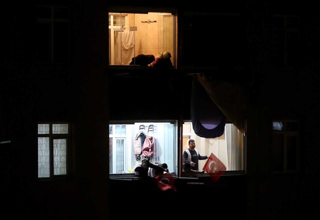 Türkiye tek yürek! Hep bir ağızdan İstiklal Marşı! 20