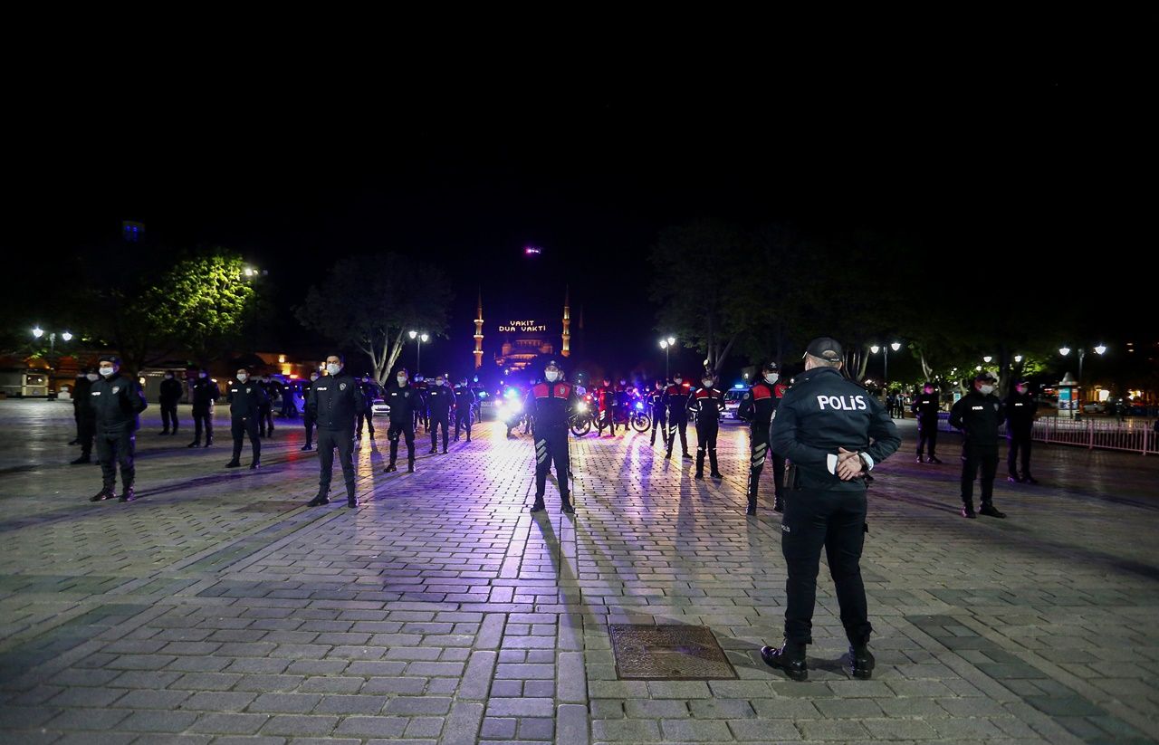 Türkiye tek yürek! Hep bir ağızdan İstiklal Marşı! 34