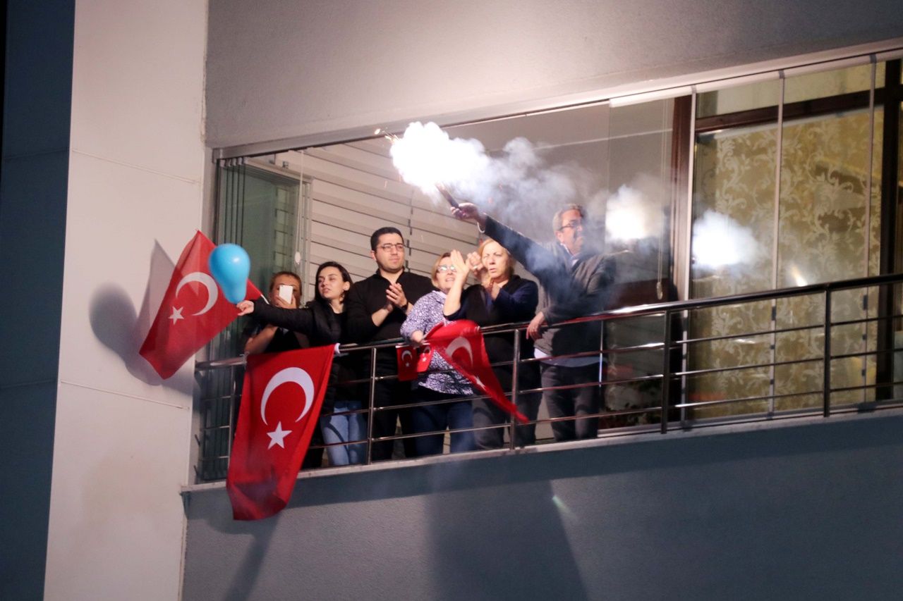Türkiye tek yürek! Hep bir ağızdan İstiklal Marşı! 43