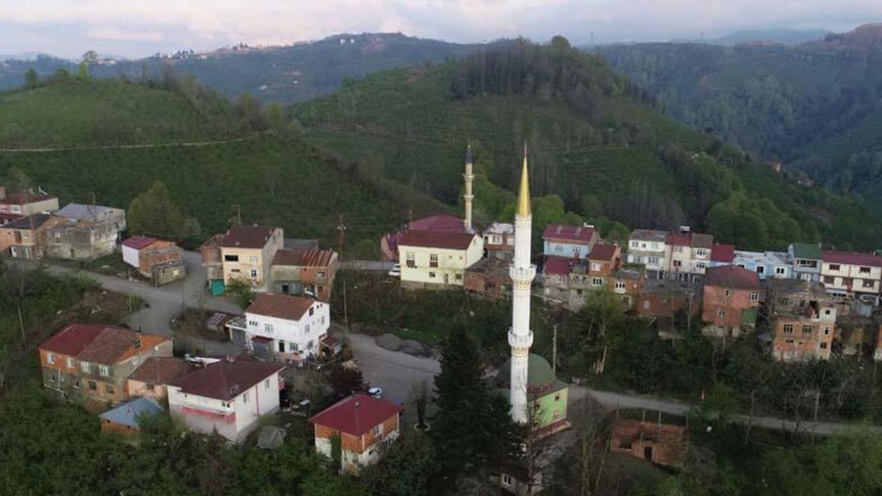 Son dakika... Komşu evlerde 2 dakika farkla iftar açıyorlar 9
