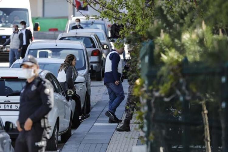 Ankara'da sıcak anlar! Özel harekat müdahale etti... 12