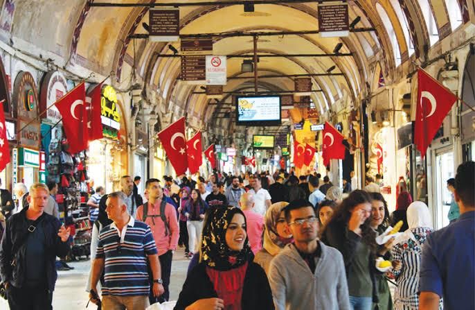 Kapalıçarşı adeta kan ağlıyor! 40 esnaf koronavirüsten yaşamını yitirdi 1