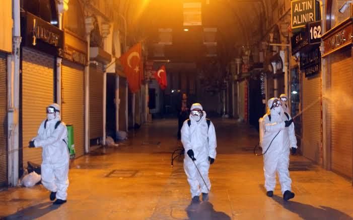 Kapalıçarşı adeta kan ağlıyor! 40 esnaf koronavirüsten yaşamını yitirdi 13