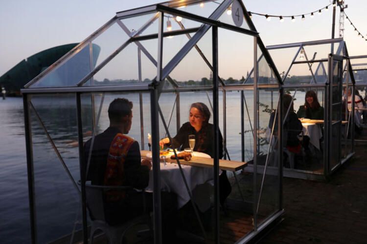 Amsterdam'da kabin restoran açıldı 11