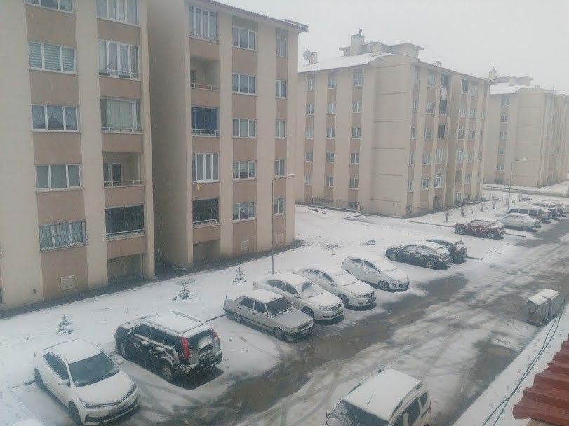 Ardahan'da mayıs ayında kar sürprizi 1