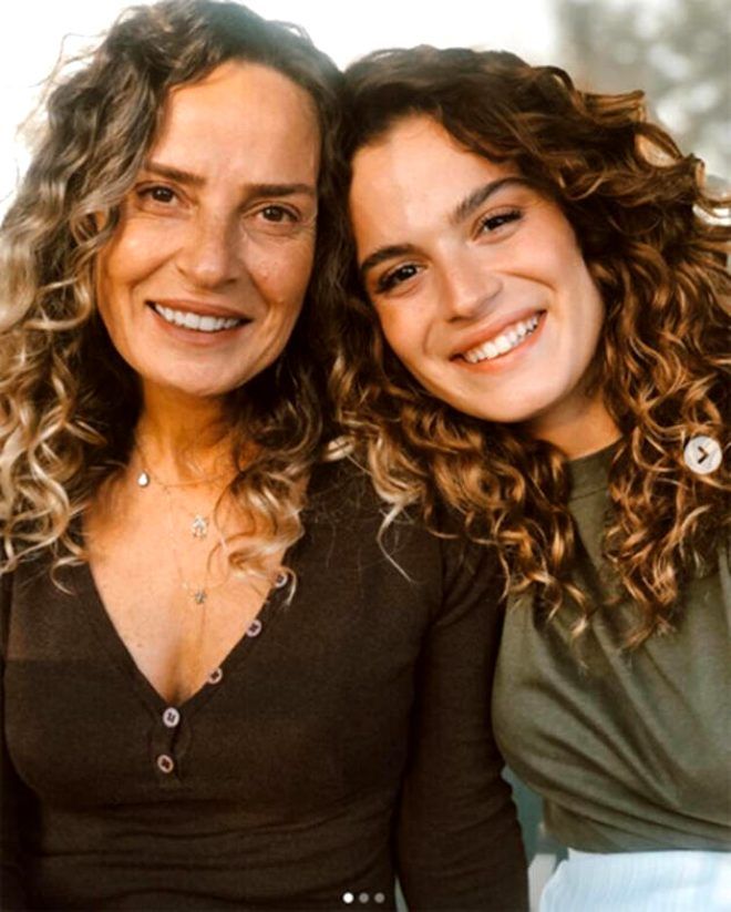 Seranay'ın annesini gören inanamadı! Ablası gibi... 4